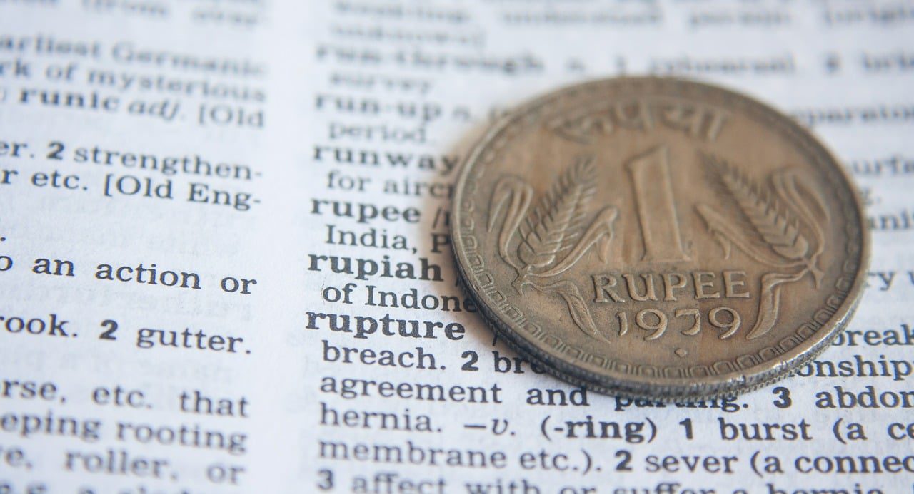 Declining Rupee and Rising Crude Prices Impact on Indian Stock Market