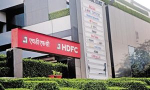 HDFC Share Price Jumps 1% as Q4 Profits Shoot up: Should you Buy/Sell?